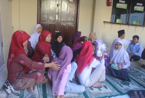 Original Name_Darul Arqam Kelas 6 Mabit 2014_166